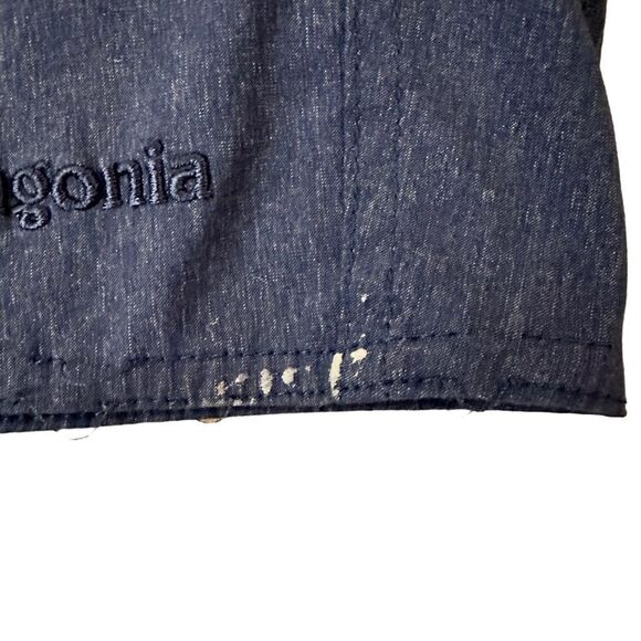 Patagonia ~ Mens Blue Shorts ~size 40 ~ small imperfection on front hemline - Picture 4 of 10